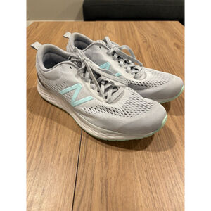 New Balance Arishi Fresh Foam Women's Size 9.5 Running Shoes Blue WARISPG3 E1
